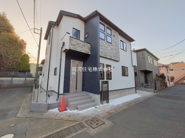 G00388540 神奈川県相模原市緑区西橋本３丁目 新築一戸建て 5380万円 土地面積106.53m² (約32.22坪) 建物面積99.51m² (約30.10坪) 間取り４ＬＤＫ 築年月2026年01月(築１年以内)