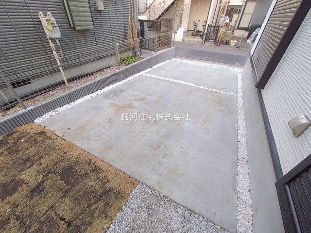 G00388540 神奈川県相模原市緑区西橋本３丁目 新築一戸建て 5380万円 土地面積106.53m² (約32.22坪) 建物面積99.51m² (約30.10坪) 間取り４ＬＤＫ 築年月2026年01月(築１年以内)【外観4】