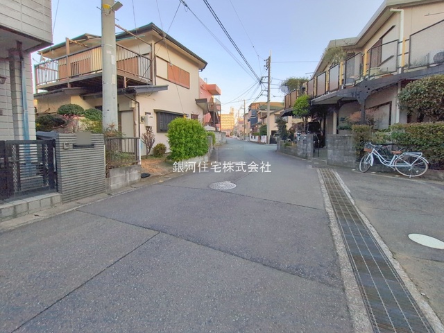 G00388540 神奈川県相模原市緑区西橋本３丁目 新築一戸建て 5380万円 土地面積106.53m² (約32.22坪) 建物面積99.51m² (約30.10坪) 間取り４ＬＤＫ 築年月2026年01月(築１年以内)【外観8】