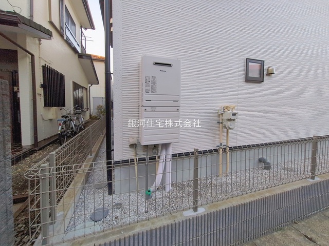 G00388540 神奈川県相模原市緑区西橋本３丁目 新築一戸建て 5380万円 土地面積106.53m² (約32.22坪) 建物面積99.51m² (約30.10坪) 間取り４ＬＤＫ 築年月2026年01月(築１年以内)【外観14】