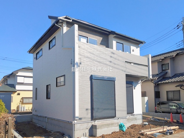 G00388548 埼玉県上尾市大字上 新築一戸建て 3398万円 土地面積130.87m² (約39.58坪) 建物面積100.19m² (約30.30坪) 間取り４ＬＤＫ 築年月2026年02月(築１年以内)【外観15】