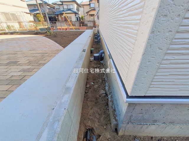 G00388548 埼玉県上尾市大字上 新築一戸建て 3398万円 土地面積130.87m² (約39.58坪) 建物面積100.19m² (約30.30坪) 間取り４ＬＤＫ 築年月2026年02月(築１年以内)【外観17】