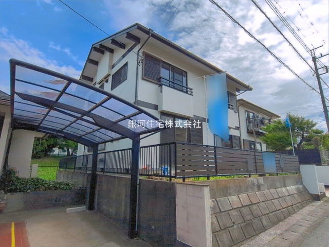 G00389356 千葉県市原市有秋台西２丁目 中古一戸建て 1779万円 土地面積175.28m² (約53.02坪) 建物面積106.86m² (約32.32坪) 間取り４ＬＤＫ 築年月1982年01月(築44年)【外観5】