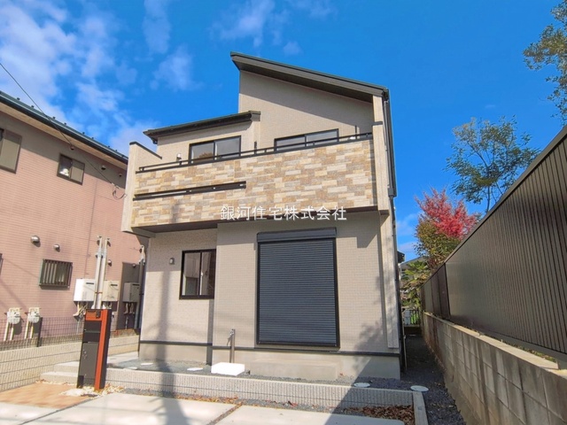 G00390025 千葉県市川市本北方３丁目 新築一戸建て 5690万円 土地面積146.81m² (約44.41坪) 建物面積104.13m² (約31.49坪) 間取り４ＬＤＫ 築年月2026年01月(築１年以内)【外観10】