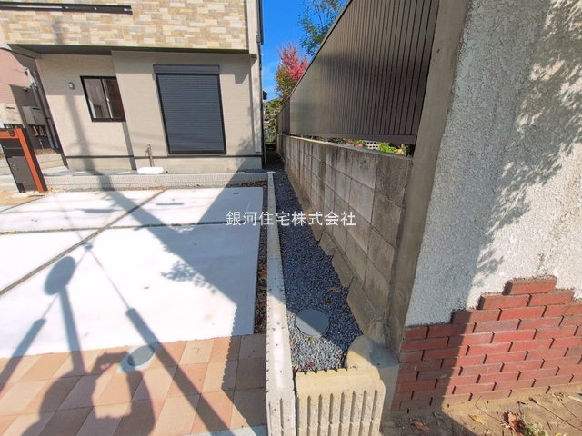 G00390025 千葉県市川市本北方３丁目 新築一戸建て 5690万円 土地面積146.81m² (約44.41坪) 建物面積104.13m² (約31.49坪) 間取り４ＬＤＫ 築年月2026年01月(築１年以内)【外観12】