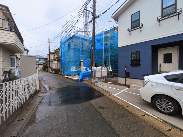 G00390083 埼玉県桶川市大字下日出谷 新築一戸建て 3299万円 土地面積103.53m² (約31.31坪) 建物面積96.87m² (約29.30坪) 間取り３ＬＤＫ 築年月2026年04月【外観9】