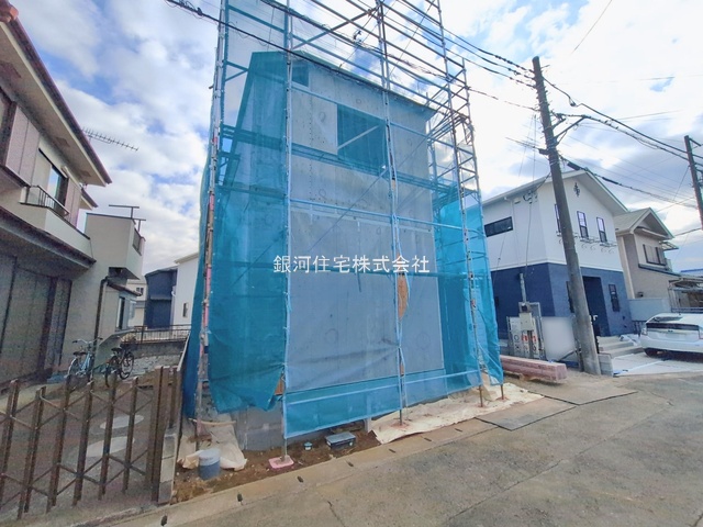 G00390083 埼玉県桶川市大字下日出谷 新築一戸建て 3299万円 土地面積103.53m² (約31.31坪) 建物面積96.87m² (約29.30坪) 間取り３ＬＤＫ 築年月2026年04月【外観11】
