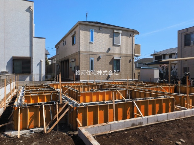 G00390103 東京都練馬区桜台６丁目 新築一戸建て 7780万円 土地面積80.00m² (約24.20坪) 建物面積74.48m² (約22.53坪) 築年月2026年06月【外観4】