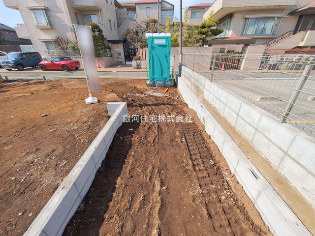 G00390103 東京都練馬区桜台６丁目 新築一戸建て 7780万円 土地面積80.00m² (約24.20坪) 建物面積74.48m² (約22.53坪) 築年月2026年06月【外観13】