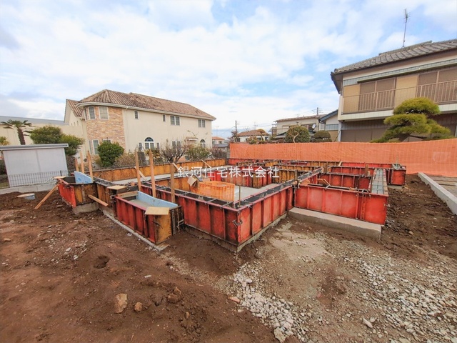 G00390109 埼玉県春日部市西金野井 新築一戸建て 2990万円 土地面積172.92m² (約52.30坪) 建物面積103.50m² (約31.30坪) 間取り４ＬＤＫ 築年月2026年04月【外観10】