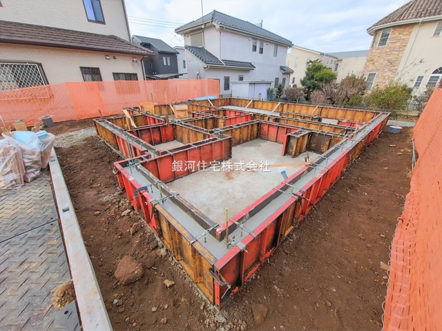 G00390109 埼玉県春日部市西金野井 新築一戸建て 2990万円 土地面積172.92m² (約52.30坪) 建物面積103.50m² (約31.30坪) 間取り４ＬＤＫ 築年月2026年04月【外観13】