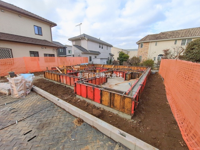 G00390109 埼玉県春日部市西金野井 新築一戸建て 2990万円 土地面積172.92m² (約52.30坪) 建物面積103.50m² (約31.30坪) 間取り４ＬＤＫ 築年月2026年04月【外観14】