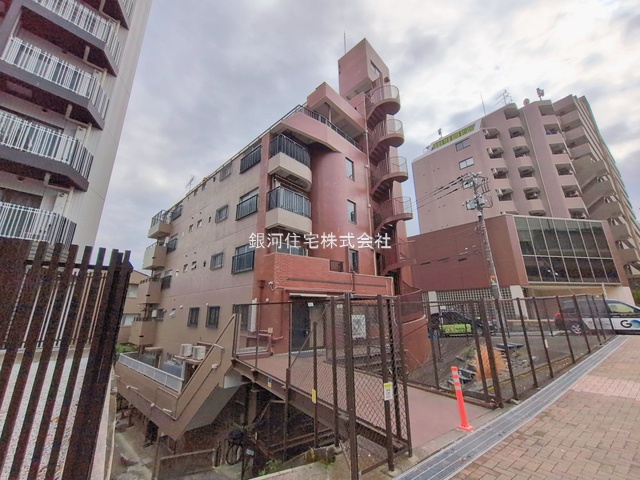 G00390118 東京都渋谷区代々木４丁目 中古マンション 2130万円 専有面積22.41m² (約6.77坪) 間取りワンルーム 所在階6階 築年月1977年07月(築48年)