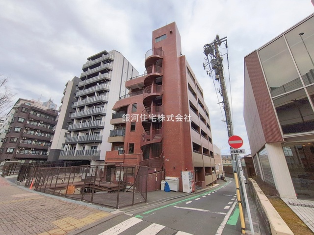 G00390118 東京都渋谷区代々木４丁目 中古マンション 2130万円 専有面積22.41m² (約6.77坪) 間取りワンルーム 所在階6階 築年月1977年07月(築48年)【外観2】