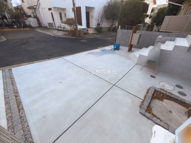 G00390762 神奈川県藤沢市辻堂東海岸１丁目 新築一戸建て 6480万円 土地面積121.02m² (約36.60坪) 建物面積93.36m² (約28.24坪) 間取り２ＳＬＤＫ 築年月2025年11月(築１年以内)【外観10】