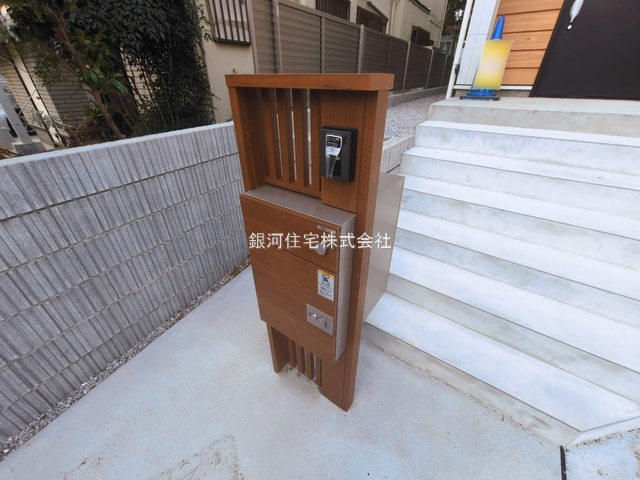 G00390762 神奈川県藤沢市辻堂東海岸１丁目 新築一戸建て 6480万円 土地面積121.02m² (約36.60坪) 建物面積93.36m² (約28.24坪) 間取り２ＳＬＤＫ 築年月2025年11月(築１年以内)【外観14】