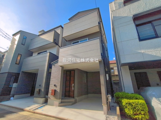 G00390780 神奈川県川崎市幸区南加瀬２丁目 新築一戸建て 4990万円 土地面積48.04m² (約14.53坪) 建物面積86.78m² (約26.25坪) 間取り２ＳＬＤＫ 築年月2026年03月(築１年以内)【外観2】