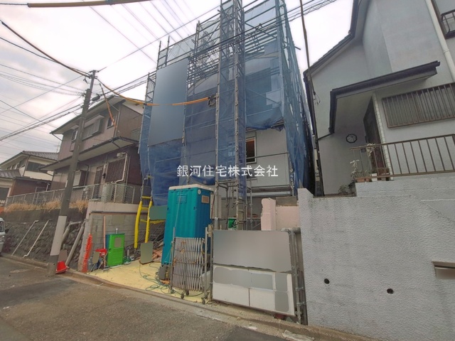 G00390814 神奈川県横浜市戸塚区矢部町 新築一戸建て 4680万円 土地面積89.43m² (約27.05坪) 建物面積86.52m² (約26.17坪) 間取り４ＬＤＫ 築年月2026年06月【外観8】