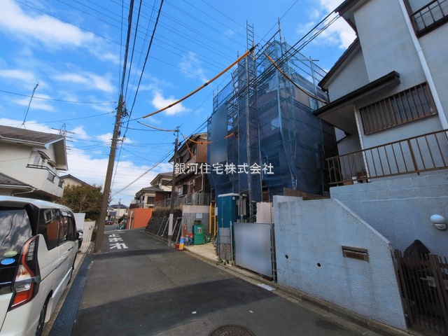 G00390814 神奈川県横浜市戸塚区矢部町 新築一戸建て 4680万円 土地面積89.43m² (約27.05坪) 建物面積86.52m² (約26.17坪) 間取り４ＬＤＫ 築年月2026年06月【外観12】