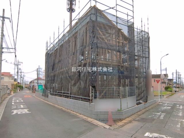 G00390939 埼玉県桶川市末広３丁目 新築一戸建て 4698万円 土地面積201.82m² (約61.05坪) 建物面積103.92m² (約31.43坪) 間取り４ＬＤＫ 築年月2026年06月【外観5】