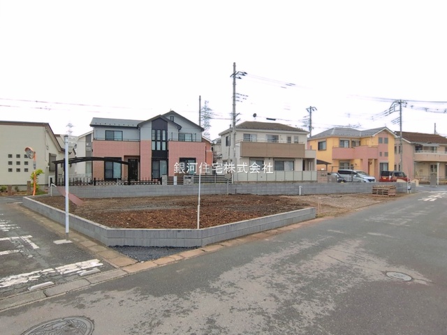 G00390939 埼玉県桶川市末広３丁目 新築一戸建て 4698万円 土地面積201.82m² (約61.05坪) 建物面積103.92m² (約31.43坪) 間取り４ＬＤＫ 築年月2026年06月【外観13】