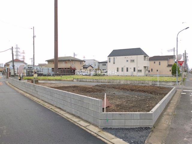 G00390939 埼玉県桶川市末広３丁目 新築一戸建て 4698万円 土地面積201.82m² (約61.05坪) 建物面積103.92m² (約31.43坪) 間取り４ＬＤＫ 築年月2026年06月【外観14】