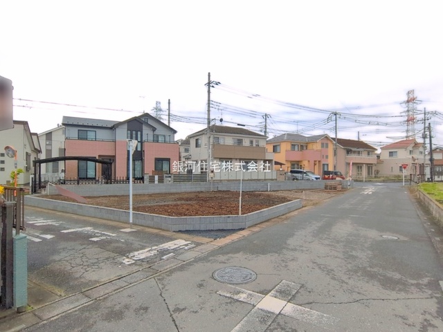 G00390939 埼玉県桶川市末広３丁目 新築一戸建て 4698万円 土地面積201.82m² (約61.05坪) 建物面積103.92m² (約31.43坪) 間取り４ＬＤＫ 築年月2026年06月【外観15】