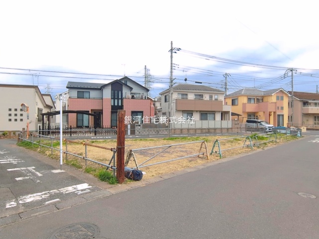 G00390939 埼玉県桶川市末広３丁目 新築一戸建て 4698万円 土地面積201.82m² (約61.05坪) 建物面積103.92m² (約31.43坪) 間取り４ＬＤＫ 築年月2026年06月【外観16】