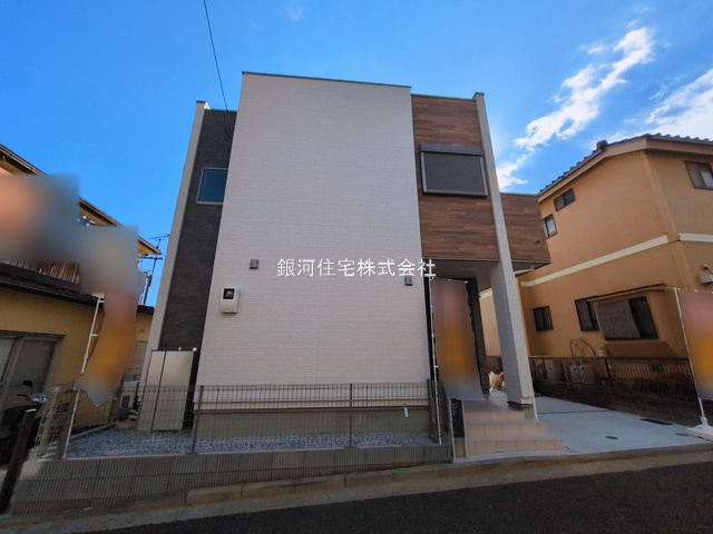 G00391034 神奈川県横浜市保土ヶ谷区上菅田町 新築一戸建て 4480万円 土地面積106.15m² (約32.11坪) 建物面積99.62m² (約30.13坪) 間取り４ＬＤＫ 築年月2026年03月(築１年以内)【外観10】