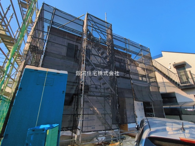 G00391036 神奈川県横浜市磯子区洋光台４丁目 新築一戸建て 7690万円 土地面積140.26m² (約42.42坪) 建物面積108.89m² (約32.93坪) 間取り４ＬＤＫ 築年月2026年05月【外観11】