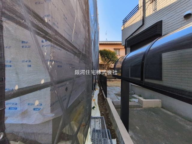 G00391036 神奈川県横浜市磯子区洋光台４丁目 新築一戸建て 7690万円 土地面積140.26m² (約42.42坪) 建物面積108.89m² (約32.93坪) 間取り４ＬＤＫ 築年月2026年05月【外観14】