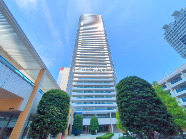 G00392301 神奈川県横浜市神奈川区栄町 中古マンション 1億1730万円 専有面積90.26m² (約27.30坪) 間取り３ＬＤＫ 所在階4階 築年月2003年09月(築22年)【外観2】