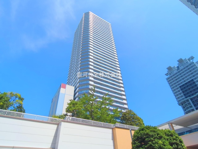 G00392301 神奈川県横浜市神奈川区栄町 中古マンション 1億1730万円 専有面積90.26m² (約27.30坪) 間取り３ＬＤＫ 所在階4階 築年月2003年09月(築22年)【外観4】