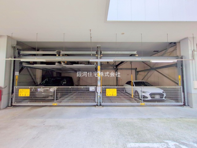 G00392301 神奈川県横浜市神奈川区栄町 中古マンション 1億1730万円 専有面積90.26m² (約27.30坪) 間取り３ＬＤＫ 所在階4階 築年月2003年09月(築22年)【外観5】