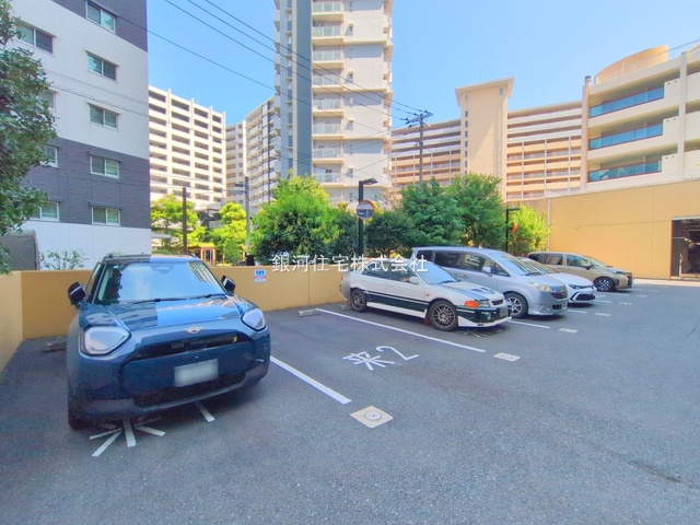 G00392301 神奈川県横浜市神奈川区栄町 中古マンション 1億1730万円 専有面積90.26m² (約27.30坪) 間取り３ＬＤＫ 所在階4階 築年月2003年09月(築22年)【外観6】