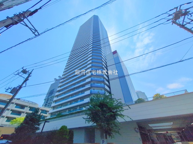 G00392301 神奈川県横浜市神奈川区栄町 中古マンション 1億1730万円 専有面積90.26m² (約27.30坪) 間取り３ＬＤＫ 所在階4階 築年月2003年09月(築22年)【外観9】
