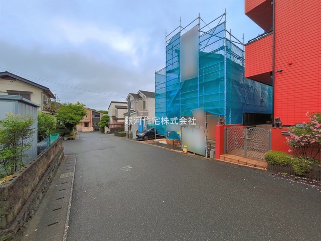 G00392536 千葉県千葉市稲毛区萩台町 新築一戸建て 4680万円 土地面積189.50m² (約57.32坪) 建物面積99.77m² (約30.18坪) 間取り４ＬＤＫ 築年月2026年06月【外観3】