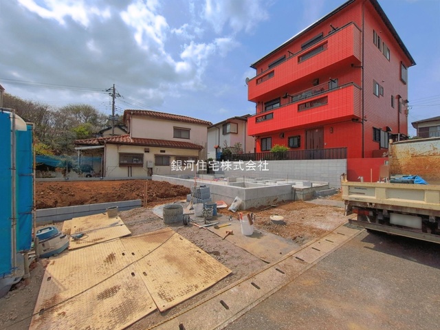 G00392536 千葉県千葉市稲毛区萩台町 新築一戸建て 4680万円 土地面積189.50m² (約57.32坪) 建物面積99.77m² (約30.18坪) 間取り４ＬＤＫ 築年月2026年06月【外観8】