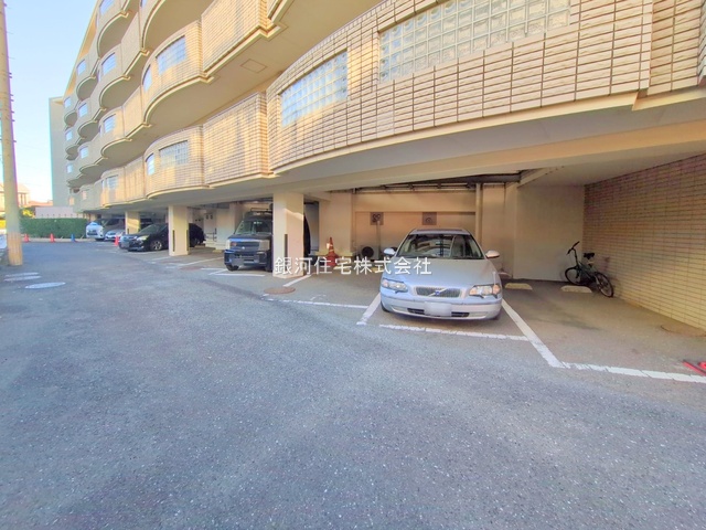 G00392591 神奈川県藤沢市鵠沼海岸２丁目 中古マンション 5999万円 専有面積87.36m² (約26.42坪) 間取り３ＬＤＫ 所在階2階 築年月1991年11月(築34年)【外観9】