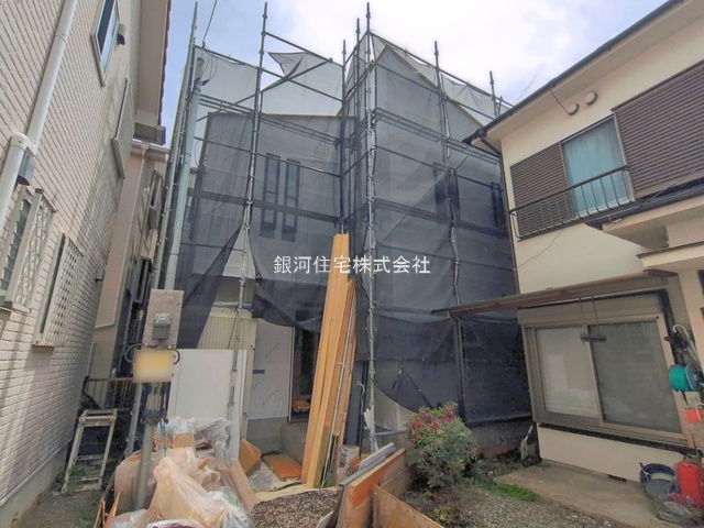 G00392599 神奈川県大和市西鶴間２丁目 新築一戸建て 4980万円 土地面積110.36m² (約33.38坪) 建物面積98.53m² (約29.80坪) 間取り４ＬＤＫ 築年月2026年07月【外観4】