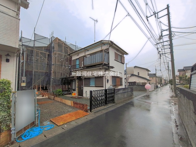 G00392599 神奈川県大和市西鶴間２丁目 新築一戸建て 4980万円 土地面積110.36m² (約33.38坪) 建物面積98.53m² (約29.80坪) 間取り４ＬＤＫ 築年月2026年07月【外観12】