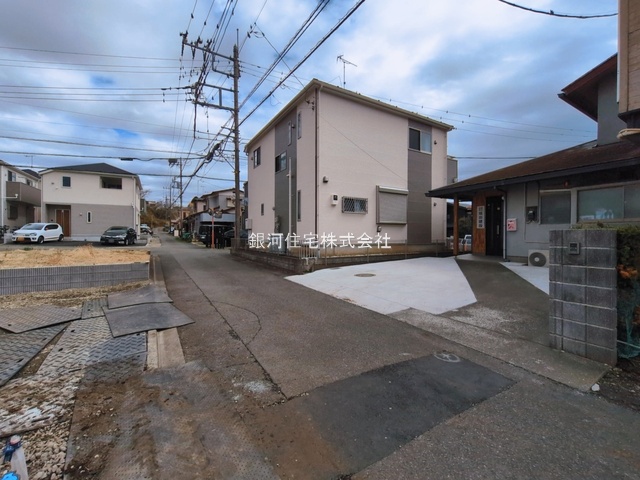 G00392602 神奈川県相模原市南区新戸 新築一戸建て 3980万円 土地面積138.88m² (約42.01坪) 建物面積100.39m² (約30.36坪) 間取り４ＬＤＫ 築年月2026年06月【外観16】