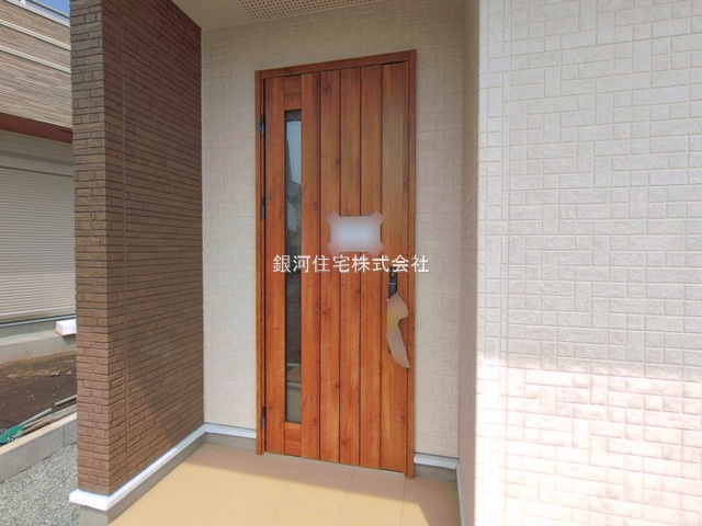 G00392621 神奈川県横浜市瀬谷区北新 新築一戸建て 5480万円 土地面積130.72m² (約39.54坪) 建物面積98.12m² (約29.68坪) 間取り４ＬＤＫ 築年月2026年04月(築１年以内)【外観8】
