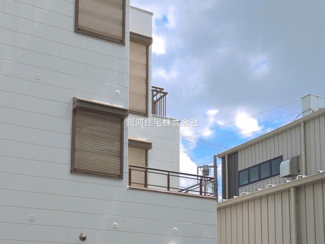 G00392737 神奈川県高座郡寒川町一之宮５丁目 中古一戸建て 2499万円 土地面積78.10m² (約23.62坪) 建物面積115.46m² (約34.92坪) 間取り４ＬＤＫ 築年月1989年10月(築36年)【外観8】