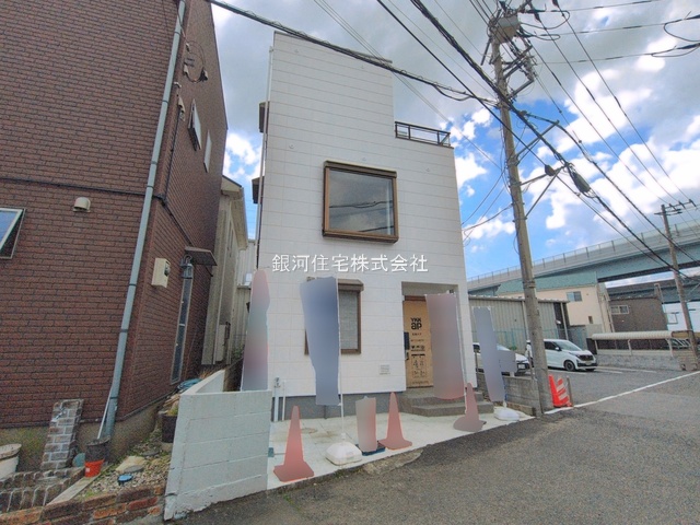 G00392737 神奈川県高座郡寒川町一之宮５丁目 中古一戸建て 2499万円 土地面積78.10m² (約23.62坪) 建物面積115.46m² (約34.92坪) 間取り４ＬＤＫ 築年月1989年10月(築36年)【外観10】