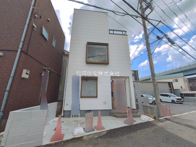G00392737 神奈川県高座郡寒川町一之宮５丁目 中古一戸建て 2499万円 土地面積78.10m² (約23.62坪) 建物面積115.46m² (約34.92坪) 間取り４ＬＤＫ 築年月1989年10月(築36年)【外観11】