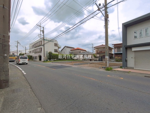 G00392756 神奈川県相模原市南区若松３丁目 新築一戸建て 5780万円 土地面積140.29m² (約42.43坪) 建物面積104.35m² (約31.56坪) 間取り４ＬＤＫ 築年月2026年08月【外観9】