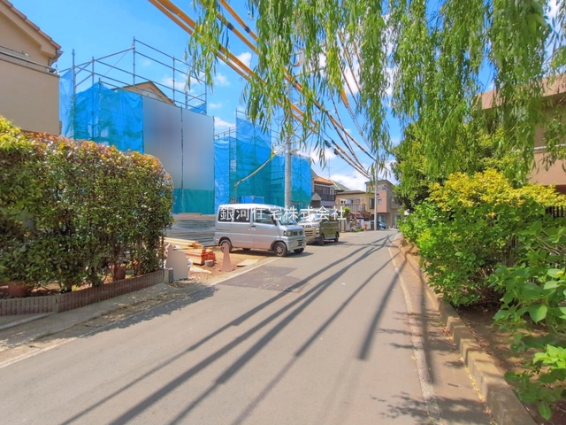 G00393347 神奈川県川崎市宮前区西野川３丁目 新築一戸建て 5880万円 土地面積151.77m² (約45.91坪) 建物面積105.99m² (約32.06坪) 間取り４ＬＤＫ 築年月2026年06月【外観3】
