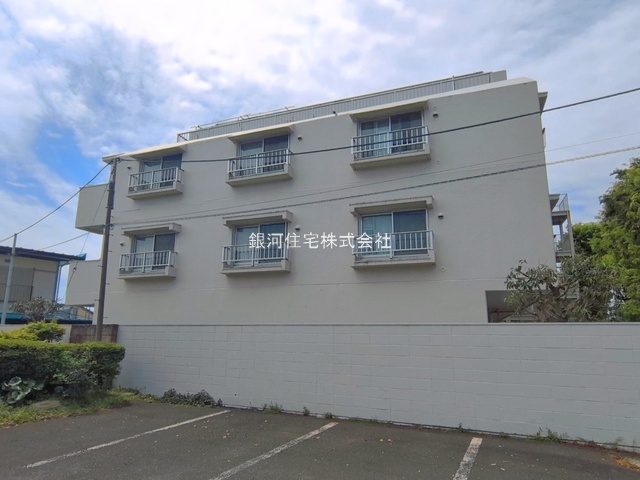 G00393380 神奈川県藤沢市大鋸 中古マンション 2299万円 専有面積67.20m² (約20.32坪) 間取り２ＬＤＫ 所在階3階 築年月1982年03月(築44年)【外観10】
