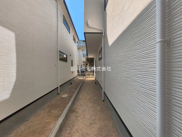 G00393501 千葉県松戸市新松戸７丁目 新築一戸建て 6598万円 土地面積141.38m² (約42.76坪) 建物面積107.85m² (約32.62坪) 間取り４ＬＤＫ 築年月2026年03月(築１年以内)【外観11】